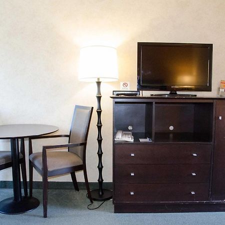 Best Budget Inn & Suites Κάμλουπς Εξωτερικό φωτογραφία